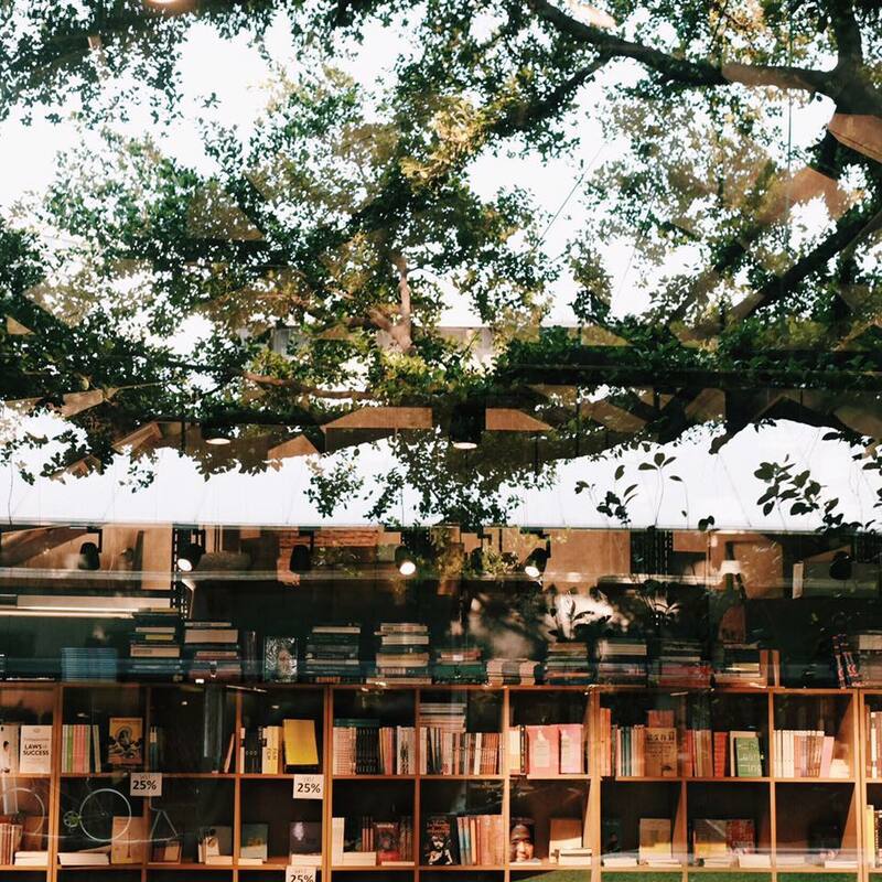 top 12+ ร้าน book cafe' คาเฟ่น่านั่งของคนรักหนังสือ @กรุงเทพฯ