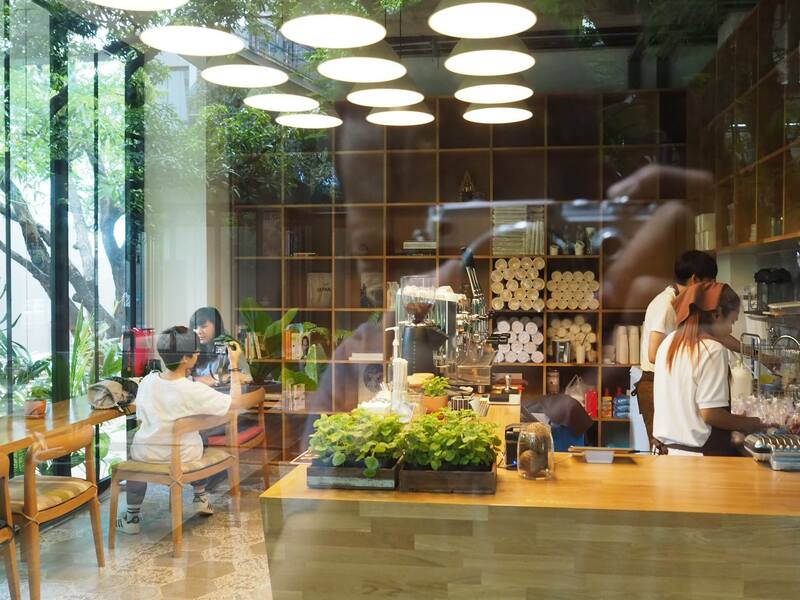 top 12+ ร้าน book cafe' คาเฟ่น่านั่งของคนรักหนังสือ @กรุงเทพฯ