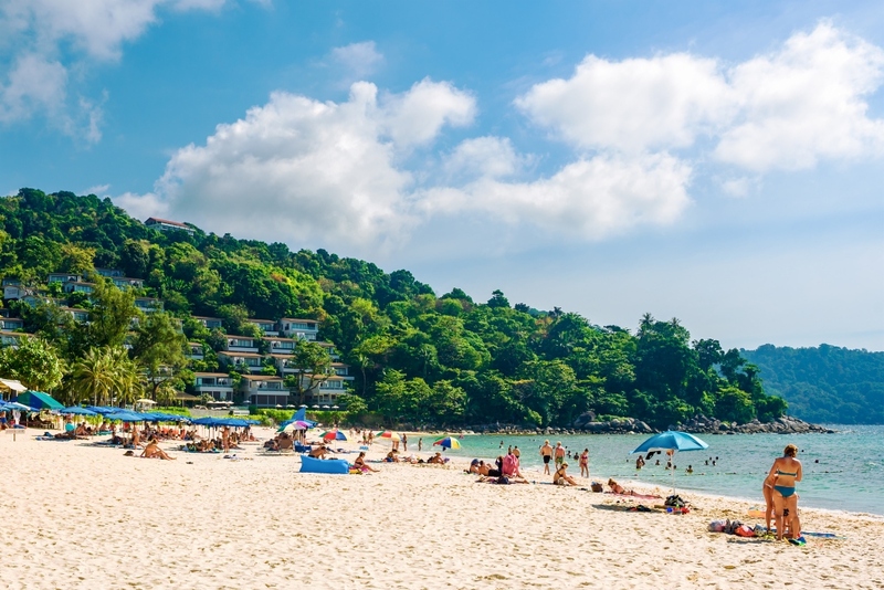 aquaria phuket, aquariaphuket, banana beach, blackrock, blackrockviewpoint, hanuman world, honeymoon island, katabeach, maikhaobeach, nuibeach, phuket, phuket fantasea, phuket old town, phuketfantasea, streetartภูเก็ต, tiger kingdom phuket, จุดชมวิวผาหินดำ, จุดชมวิวเขารัง, ตลาดอาหารทะเล ภูเก็ต, ตลาดอาหารทะเล ราไวย์, ท่องเที่ยวภูเก็ต, ที่เที่ยวภูเก็ต, ที่เที่ยวภูเก็ต 2024, ที่เที่ยวภูเก็ต 2567, น้ำตกโตนไทร, ประภาคารกาญจนาภิเษก, ป่าตอง, ผาหินดำ, พระผุด ภูเก็ต, พระมิ่งมงคลเอกนาคคีรี, พระใหญ่ภูเก็ต, พระใหญ่เมืองภูเก็ต, พิพิธภัณฑ์สัตว์น้ำ, ภูเก็ต, ภูเก็ต 2024, ภูเก็ต 2567, ภูเก็ตแฟนตาซี, มหัศจรรย์กมลา, ย่านเมืองเก่าภูเก็ต, วัดพระทอง, วัดพระผุด, สวนเสือภูเก็ต, หนุมานเวิลด์, หาดกล้วย, หาดกะตะ, หาดนุ้ย, หาดป่าตอง, หาดไม้ขาว, อควาเรียภูเก็ต, อควาเรียม ภูเก็ต, เกาะรูปหัวใจ ภูเก็ต, เกาะเฮ, เกาะแก้วพิศดาร, เกาะแก้วใหญ่, เกาะไม้ท่อน, เขารัง, เที่ยวภูเก็ต, เที่ยวภูเก็ต 2024, เที่ยวภูเก็ต 2567, แหลมพรหมเทพ, top 20+ ที่เที่ยวภูเก็ต [กรกฎาคม 2024] สวรรค์ของคนรักทะเล เมืองแห่งไข่มุกอันดามันและธรรมชาติอันงดงาม