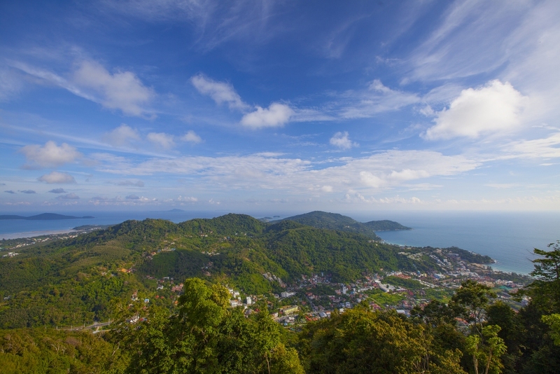 aquaria phuket, aquariaphuket, banana beach, blackrock, blackrockviewpoint, hanuman world, honeymoon island, katabeach, maikhaobeach, nuibeach, phuket, phuket fantasea, phuket old town, phuketfantasea, streetartภูเก็ต, tiger kingdom phuket, จุดชมวิวผาหินดำ, จุดชมวิวเขารัง, ตลาดอาหารทะเล ภูเก็ต, ตลาดอาหารทะเล ราไวย์, ท่องเที่ยวภูเก็ต, ที่เที่ยวภูเก็ต, ที่เที่ยวภูเก็ต 2024, ที่เที่ยวภูเก็ต 2567, น้ำตกโตนไทร, ประภาคารกาญจนาภิเษก, ป่าตอง, ผาหินดำ, พระผุด ภูเก็ต, พระมิ่งมงคลเอกนาคคีรี, พระใหญ่ภูเก็ต, พระใหญ่เมืองภูเก็ต, พิพิธภัณฑ์สัตว์น้ำ, ภูเก็ต, ภูเก็ต 2024, ภูเก็ต 2567, ภูเก็ตแฟนตาซี, มหัศจรรย์กมลา, ย่านเมืองเก่าภูเก็ต, วัดพระทอง, วัดพระผุด, สวนเสือภูเก็ต, หนุมานเวิลด์, หาดกล้วย, หาดกะตะ, หาดนุ้ย, หาดป่าตอง, หาดไม้ขาว, อควาเรียภูเก็ต, อควาเรียม ภูเก็ต, เกาะรูปหัวใจ ภูเก็ต, เกาะเฮ, เกาะแก้วพิศดาร, เกาะแก้วใหญ่, เกาะไม้ท่อน, เขารัง, เที่ยวภูเก็ต, เที่ยวภูเก็ต 2024, เที่ยวภูเก็ต 2567, แหลมพรหมเทพ, top 20+ ที่เที่ยวภูเก็ต [กรกฎาคม 2024] สวรรค์ของคนรักทะเล เมืองแห่งไข่มุกอันดามันและธรรมชาติอันงดงาม