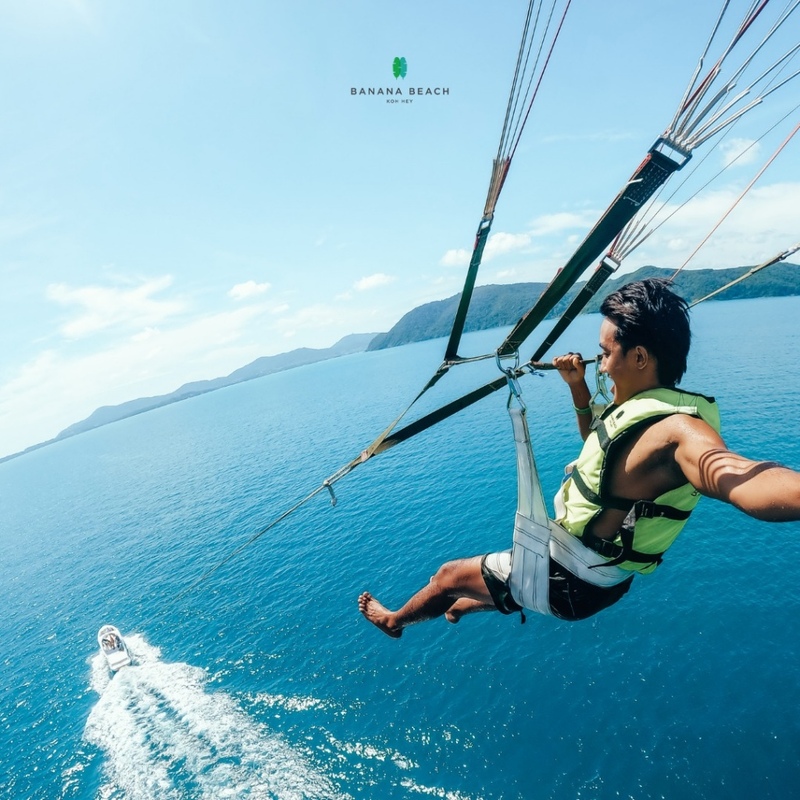 aquaria phuket, aquariaphuket, banana beach, blackrock, blackrockviewpoint, hanuman world, honeymoon island, katabeach, maikhaobeach, nuibeach, phuket, phuket fantasea, phuket old town, phuketfantasea, streetartภูเก็ต, tiger kingdom phuket, จุดชมวิวผาหินดำ, จุดชมวิวเขารัง, ตลาดอาหารทะเล ภูเก็ต, ตลาดอาหารทะเล ราไวย์, ท่องเที่ยวภูเก็ต, ที่เที่ยวภูเก็ต, ที่เที่ยวภูเก็ต 2024, ที่เที่ยวภูเก็ต 2567, น้ำตกโตนไทร, ประภาคารกาญจนาภิเษก, ป่าตอง, ผาหินดำ, พระผุด ภูเก็ต, พระมิ่งมงคลเอกนาคคีรี, พระใหญ่ภูเก็ต, พระใหญ่เมืองภูเก็ต, พิพิธภัณฑ์สัตว์น้ำ, ภูเก็ต, ภูเก็ต 2024, ภูเก็ต 2567, ภูเก็ตแฟนตาซี, มหัศจรรย์กมลา, ย่านเมืองเก่าภูเก็ต, วัดพระทอง, วัดพระผุด, สวนเสือภูเก็ต, หนุมานเวิลด์, หาดกล้วย, หาดกะตะ, หาดนุ้ย, หาดป่าตอง, หาดไม้ขาว, อควาเรียภูเก็ต, อควาเรียม ภูเก็ต, เกาะรูปหัวใจ ภูเก็ต, เกาะเฮ, เกาะแก้วพิศดาร, เกาะแก้วใหญ่, เกาะไม้ท่อน, เขารัง, เที่ยวภูเก็ต, เที่ยวภูเก็ต 2024, เที่ยวภูเก็ต 2567, แหลมพรหมเทพ, top 20+ ที่เที่ยวภูเก็ต [กรกฎาคม 2024] สวรรค์ของคนรักทะเล เมืองแห่งไข่มุกอันดามันและธรรมชาติอันงดงาม