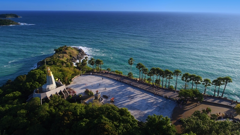aquaria phuket, aquariaphuket, banana beach, blackrock, blackrockviewpoint, hanuman world, honeymoon island, katabeach, maikhaobeach, nuibeach, phuket, phuket fantasea, phuket old town, phuketfantasea, streetartภูเก็ต, tiger kingdom phuket, จุดชมวิวผาหินดำ, จุดชมวิวเขารัง, ตลาดอาหารทะเล ภูเก็ต, ตลาดอาหารทะเล ราไวย์, ท่องเที่ยวภูเก็ต, ที่เที่ยวภูเก็ต, ที่เที่ยวภูเก็ต 2024, ที่เที่ยวภูเก็ต 2567, น้ำตกโตนไทร, ประภาคารกาญจนาภิเษก, ป่าตอง, ผาหินดำ, พระผุด ภูเก็ต, พระมิ่งมงคลเอกนาคคีรี, พระใหญ่ภูเก็ต, พระใหญ่เมืองภูเก็ต, พิพิธภัณฑ์สัตว์น้ำ, ภูเก็ต, ภูเก็ต 2024, ภูเก็ต 2567, ภูเก็ตแฟนตาซี, มหัศจรรย์กมลา, ย่านเมืองเก่าภูเก็ต, วัดพระทอง, วัดพระผุด, สวนเสือภูเก็ต, หนุมานเวิลด์, หาดกล้วย, หาดกะตะ, หาดนุ้ย, หาดป่าตอง, หาดไม้ขาว, อควาเรียภูเก็ต, อควาเรียม ภูเก็ต, เกาะรูปหัวใจ ภูเก็ต, เกาะเฮ, เกาะแก้วพิศดาร, เกาะแก้วใหญ่, เกาะไม้ท่อน, เขารัง, เที่ยวภูเก็ต, เที่ยวภูเก็ต 2024, เที่ยวภูเก็ต 2567, แหลมพรหมเทพ, top 20+ ที่เที่ยวภูเก็ต [กรกฎาคม 2024] สวรรค์ของคนรักทะเล เมืองแห่งไข่มุกอันดามันและธรรมชาติอันงดงาม