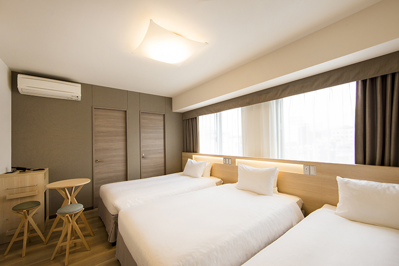 88 hotel shinsaibashi, cross hotel osaka, dormy inn premium namba, henn na hotel osaka namba, holiday inn osaka namba, ibis styles osaka namba, karaksa hotel osaka namba, kuromon crystal hotel, the wall hotel, vessel inn shinsaibashi, คลองโดทงบุริ, ที่พัก osaka, ที่พัก โอซาก้า 2022, ที่พัก โอซาก้า 2565, ที่พักยอดนิยม osaka, ที่พักยอดนิยม โอซาก้า, ที่พักราคาถูก โอซาก้า, ที่พักโอซาก้า, ที่พักโอซาก้า นัมบะ, ที่พักโอซาก้า ราคาถูก, ที่พักใกล้ dotonbori, ที่พักใกล้คลองโดทงบุริ, รวมที่พักโอซาก้า, รีวิวที่พักโอซาก้า 2022, รีวิวที่พักโอซาก้า 2565, โรงแรม 88 ชินไซบาชิ, โรงแรม osaka ใกล้รถไฟฟ้า, โรงแรม ครอส โฮเทล โอซาก้า, โรงแรมคารักซะ โอซาก้า นัมบะ, โรงแรมคุโระมอนคริสตัล, โรงแรมดอร์มี อินน์ พรีเมียม นัมบะ แอนเน็กซ์ เนเชอรัล ฮอต สปริง, โรงแรมถูกและดี โอซาก้า, โรงแรมราคาถูกโอซาก้า, โรงแรมฮอลิเดย์ อินน์ โอซาก้า นัมบะ, โรงแรมเดอะ วอลล์, โรงแรมเวสเซล อินน์ ชินไซบะชิ, โรงแรมเฮนน์ นะ โฮเต็ล โอซาก้า นัมบะ, โรงแรมโอซาก้า, โรงแรมใกล้คลองโดทงบุริ, โรงแรมในโอซาก้า, โรงแรมไอบิส สไตล์ โอซาก้า นัมบะ, โอซาก้า พักที่ไหนดี, แนะนำ ที่พัก-โรงแรม ยอดนิยม ราคาไม่แพง โดทงโบริ เมืองโอซาก้า ประเทศญี่ปุ่น ใกล้ย่านท่องเที่ยว เดินทางสะดวก