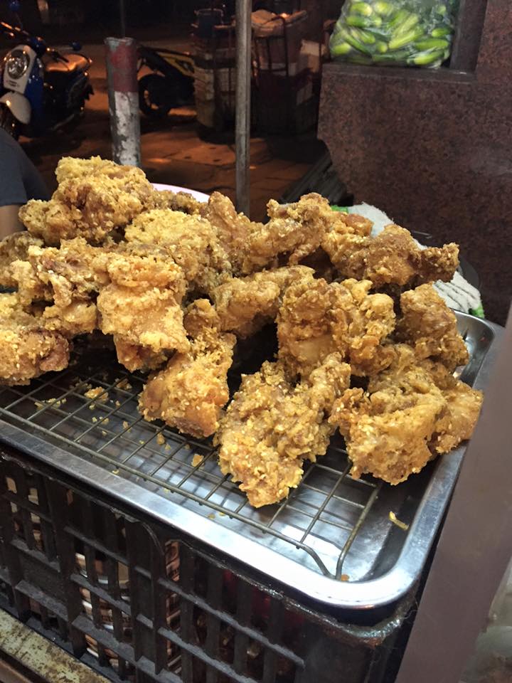 ร้านข้าวมันไก่ทั่วกรุงเทพเจ้าเด็ด (delivery) ไก่เนื้อฉ่ำแน่นจนต้องลอง