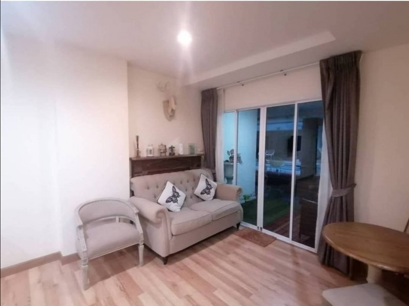 top 12+ ที่พักบางแสน 2567 ที่พักติดทะเลราคาถูก บรรยากาศดีมาก
