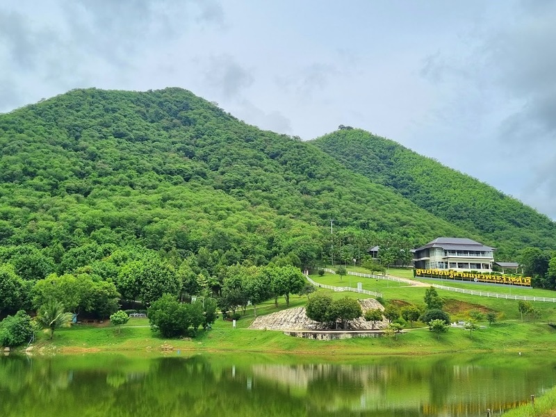 away by a day, camel republic, huai wonder camp, the field animals dream, tumlay cafe & bar, unseen thailand, คาเฟ่เพชรบุรี, คาเมลรีพับลิค, จันทร์จ้าว cafe & restaurant, ช่องกระจกนางพันธุรัต, ชะอำ, ต้นไม้ใบหญ้า คาเฟ่, ตลาดน้ำกวางโจว, ตลาดน้ำบนน้ำตก, ถ้ำวิมานจักรี, ถ้ำเขาย้อย, ที่เที่ยวเพชรบุรี, ที่เที่ยวเพชรบุรี 2023, ที่เที่ยวเพชรบุรี 2024, ที่เที่ยวเพชรบุรี 2566, ที่เที่ยวเพชรบุรี 2567, พระธาตุฉิมพลีพระเศรษฐีนวโกฏิ, พระนครคีรี, พระปรางค์ 5 ยอด, พระรามราชนิเวศน์, พระสังฆราชแตงโม, ยุ้งเกลือ บ้านแหลม, ลานผีเสื้อ, วังบ้านปืน, วัดข่อย, วัดถ้ำเขาหลวง, วัดมหาธาตุ, วัดมหาธาตุวรวิหาร, วัดใหญ่สุวรรณารามวรวิหาร, สวนสนุก, สวนสัตว์, สวิสเซอร์แลนด์ แดนเพชรบุรี, สะพานอ่าวบางตะบูน, สะพานแขวนเขื่อนแก่งกระจาน, หลวงพ่อหกนิ้ว, ห้วยสงสัยแคมป์, หาดชะอำ, หาดปึกเตียน, หาดเจ้าสำราญ, อ่าวบางตะบูน, อุทยานประวัติศาสตร์พระนครคีรี, เขานางนอน, เขานางพันธุรัต, เขาพะเนินทุ่ง, เขาวัง, เขาอีบิด, เขื่อนแก่งกระจาน, เดอะฟิลด์แอนนิมอลดรีมฟาร์มแอนด์การ์เด้น, เที่ยวเพชรบุรี, เพชรบุรี, แคมป์บ้านกร่าง, โครงการชั่งหัวมัน, top 26+ ที่เที่ยวเพชรบุรี [กรกฎาคม 2024] ท่องประวัติศาสตร์ พักผ่อนริมหาด สัมผัสธรรมชาติริมเขา