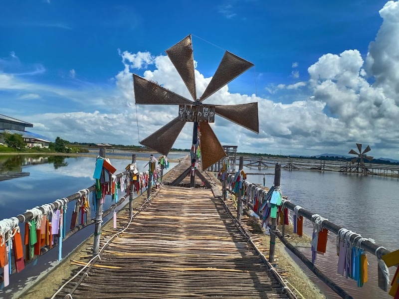 away by a day, camel republic, huai wonder camp, the field animals dream, tumlay cafe & bar, unseen thailand, คาเฟ่เพชรบุรี, คาเมลรีพับลิค, จันทร์จ้าว cafe & restaurant, ช่องกระจกนางพันธุรัต, ชะอำ, ต้นไม้ใบหญ้า คาเฟ่, ตลาดน้ำกวางโจว, ตลาดน้ำบนน้ำตก, ถ้ำวิมานจักรี, ถ้ำเขาย้อย, ที่เที่ยวเพชรบุรี, ที่เที่ยวเพชรบุรี 2023, ที่เที่ยวเพชรบุรี 2024, ที่เที่ยวเพชรบุรี 2566, ที่เที่ยวเพชรบุรี 2567, พระธาตุฉิมพลีพระเศรษฐีนวโกฏิ, พระนครคีรี, พระปรางค์ 5 ยอด, พระรามราชนิเวศน์, พระสังฆราชแตงโม, ยุ้งเกลือ บ้านแหลม, ลานผีเสื้อ, วังบ้านปืน, วัดข่อย, วัดถ้ำเขาหลวง, วัดมหาธาตุ, วัดมหาธาตุวรวิหาร, วัดใหญ่สุวรรณารามวรวิหาร, สวนสนุก, สวนสัตว์, สวิสเซอร์แลนด์ แดนเพชรบุรี, สะพานอ่าวบางตะบูน, สะพานแขวนเขื่อนแก่งกระจาน, หลวงพ่อหกนิ้ว, ห้วยสงสัยแคมป์, หาดชะอำ, หาดปึกเตียน, หาดเจ้าสำราญ, อ่าวบางตะบูน, อุทยานประวัติศาสตร์พระนครคีรี, เขานางนอน, เขานางพันธุรัต, เขาพะเนินทุ่ง, เขาวัง, เขาอีบิด, เขื่อนแก่งกระจาน, เดอะฟิลด์แอนนิมอลดรีมฟาร์มแอนด์การ์เด้น, เที่ยวเพชรบุรี, เพชรบุรี, แคมป์บ้านกร่าง, โครงการชั่งหัวมัน, top 26+ ที่เที่ยวเพชรบุรี [กรกฎาคม 2024] ท่องประวัติศาสตร์ พักผ่อนริมหาด สัมผัสธรรมชาติริมเขา