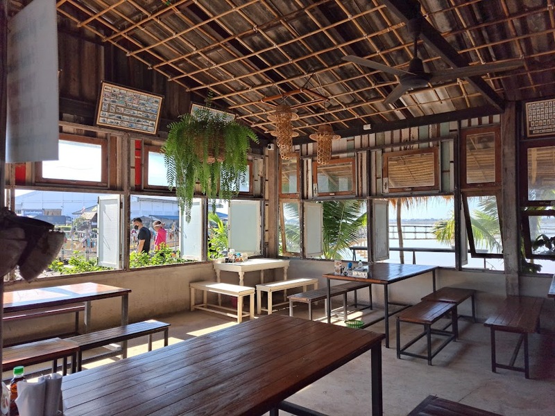 away by a day, camel republic, huai wonder camp, the field animals dream, tumlay cafe & bar, unseen thailand, คาเฟ่เพชรบุรี, คาเมลรีพับลิค, จันทร์จ้าว cafe & restaurant, ช่องกระจกนางพันธุรัต, ชะอำ, ต้นไม้ใบหญ้า คาเฟ่, ตลาดน้ำกวางโจว, ตลาดน้ำบนน้ำตก, ถ้ำวิมานจักรี, ถ้ำเขาย้อย, ที่เที่ยวเพชรบุรี, ที่เที่ยวเพชรบุรี 2023, ที่เที่ยวเพชรบุรี 2024, ที่เที่ยวเพชรบุรี 2566, ที่เที่ยวเพชรบุรี 2567, พระธาตุฉิมพลีพระเศรษฐีนวโกฏิ, พระนครคีรี, พระปรางค์ 5 ยอด, พระรามราชนิเวศน์, พระสังฆราชแตงโม, ยุ้งเกลือ บ้านแหลม, ลานผีเสื้อ, วังบ้านปืน, วัดข่อย, วัดถ้ำเขาหลวง, วัดมหาธาตุ, วัดมหาธาตุวรวิหาร, วัดใหญ่สุวรรณารามวรวิหาร, สวนสนุก, สวนสัตว์, สวิสเซอร์แลนด์ แดนเพชรบุรี, สะพานอ่าวบางตะบูน, สะพานแขวนเขื่อนแก่งกระจาน, หลวงพ่อหกนิ้ว, ห้วยสงสัยแคมป์, หาดชะอำ, หาดปึกเตียน, หาดเจ้าสำราญ, อ่าวบางตะบูน, อุทยานประวัติศาสตร์พระนครคีรี, เขานางนอน, เขานางพันธุรัต, เขาพะเนินทุ่ง, เขาวัง, เขาอีบิด, เขื่อนแก่งกระจาน, เดอะฟิลด์แอนนิมอลดรีมฟาร์มแอนด์การ์เด้น, เที่ยวเพชรบุรี, เพชรบุรี, แคมป์บ้านกร่าง, โครงการชั่งหัวมัน, top 26+ ที่เที่ยวเพชรบุรี [กรกฎาคม 2024] ท่องประวัติศาสตร์ พักผ่อนริมหาด สัมผัสธรรมชาติริมเขา