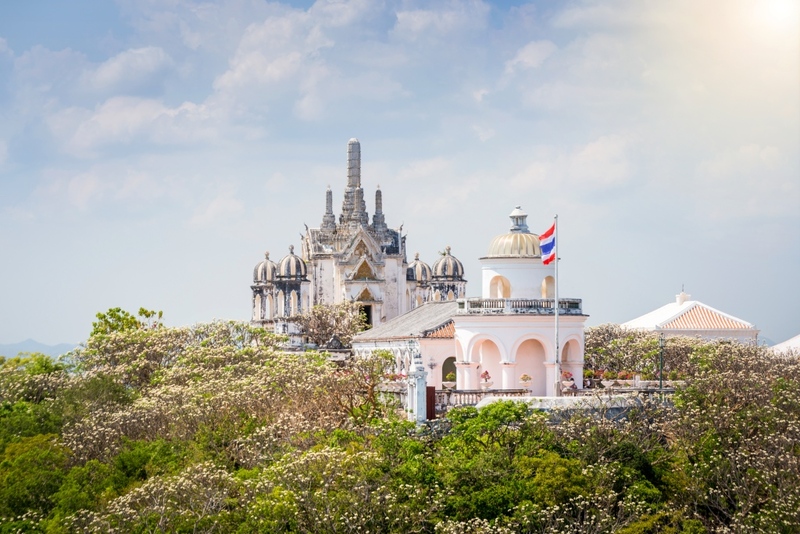 away by a day, camel republic, huai wonder camp, the field animals dream, tumlay cafe & bar, unseen thailand, คาเฟ่เพชรบุรี, คาเมลรีพับลิค, จันทร์จ้าว cafe & restaurant, ช่องกระจกนางพันธุรัต, ชะอำ, ต้นไม้ใบหญ้า คาเฟ่, ตลาดน้ำกวางโจว, ตลาดน้ำบนน้ำตก, ถ้ำวิมานจักรี, ถ้ำเขาย้อย, ที่เที่ยวเพชรบุรี, ที่เที่ยวเพชรบุรี 2023, ที่เที่ยวเพชรบุรี 2024, ที่เที่ยวเพชรบุรี 2566, ที่เที่ยวเพชรบุรี 2567, พระธาตุฉิมพลีพระเศรษฐีนวโกฏิ, พระนครคีรี, พระปรางค์ 5 ยอด, พระรามราชนิเวศน์, พระสังฆราชแตงโม, ยุ้งเกลือ บ้านแหลม, ลานผีเสื้อ, วังบ้านปืน, วัดข่อย, วัดถ้ำเขาหลวง, วัดมหาธาตุ, วัดมหาธาตุวรวิหาร, วัดใหญ่สุวรรณารามวรวิหาร, สวนสนุก, สวนสัตว์, สวิสเซอร์แลนด์ แดนเพชรบุรี, สะพานอ่าวบางตะบูน, สะพานแขวนเขื่อนแก่งกระจาน, หลวงพ่อหกนิ้ว, ห้วยสงสัยแคมป์, หาดชะอำ, หาดปึกเตียน, หาดเจ้าสำราญ, อ่าวบางตะบูน, อุทยานประวัติศาสตร์พระนครคีรี, เขานางนอน, เขานางพันธุรัต, เขาพะเนินทุ่ง, เขาวัง, เขาอีบิด, เขื่อนแก่งกระจาน, เดอะฟิลด์แอนนิมอลดรีมฟาร์มแอนด์การ์เด้น, เที่ยวเพชรบุรี, เพชรบุรี, แคมป์บ้านกร่าง, โครงการชั่งหัวมัน, top 26+ ที่เที่ยวเพชรบุรี [กรกฎาคม 2024] ท่องประวัติศาสตร์ พักผ่อนริมหาด สัมผัสธรรมชาติริมเขา
