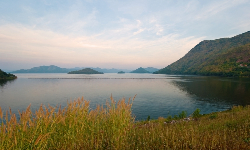 away by a day, camel republic, huai wonder camp, the field animals dream, tumlay cafe & bar, unseen thailand, คาเฟ่เพชรบุรี, คาเมลรีพับลิค, จันทร์จ้าว cafe & restaurant, ช่องกระจกนางพันธุรัต, ชะอำ, ต้นไม้ใบหญ้า คาเฟ่, ตลาดน้ำกวางโจว, ตลาดน้ำบนน้ำตก, ถ้ำวิมานจักรี, ถ้ำเขาย้อย, ที่เที่ยวเพชรบุรี, ที่เที่ยวเพชรบุรี 2023, ที่เที่ยวเพชรบุรี 2024, ที่เที่ยวเพชรบุรี 2566, ที่เที่ยวเพชรบุรี 2567, พระธาตุฉิมพลีพระเศรษฐีนวโกฏิ, พระนครคีรี, พระปรางค์ 5 ยอด, พระรามราชนิเวศน์, พระสังฆราชแตงโม, ยุ้งเกลือ บ้านแหลม, ลานผีเสื้อ, วังบ้านปืน, วัดข่อย, วัดถ้ำเขาหลวง, วัดมหาธาตุ, วัดมหาธาตุวรวิหาร, วัดใหญ่สุวรรณารามวรวิหาร, สวนสนุก, สวนสัตว์, สวิสเซอร์แลนด์ แดนเพชรบุรี, สะพานอ่าวบางตะบูน, สะพานแขวนเขื่อนแก่งกระจาน, หลวงพ่อหกนิ้ว, ห้วยสงสัยแคมป์, หาดชะอำ, หาดปึกเตียน, หาดเจ้าสำราญ, อ่าวบางตะบูน, อุทยานประวัติศาสตร์พระนครคีรี, เขานางนอน, เขานางพันธุรัต, เขาพะเนินทุ่ง, เขาวัง, เขาอีบิด, เขื่อนแก่งกระจาน, เดอะฟิลด์แอนนิมอลดรีมฟาร์มแอนด์การ์เด้น, เที่ยวเพชรบุรี, เพชรบุรี, แคมป์บ้านกร่าง, โครงการชั่งหัวมัน, top 26+ ที่เที่ยวเพชรบุรี [กรกฎาคม 2024] ท่องประวัติศาสตร์ พักผ่อนริมหาด สัมผัสธรรมชาติริมเขา