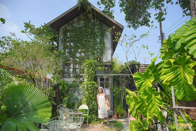 Mother มาเธอร์ คาเฟ่มู้ดดี ในบ้านไม้อบอุ่น ไอศครีมอร่อย