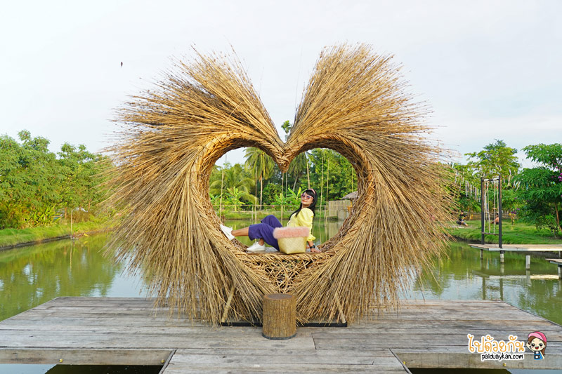 ดีกัน คาเฟ่ ร้านกาแฟกลางร่องสวน ถ่ายรูปรังนกบาหลี