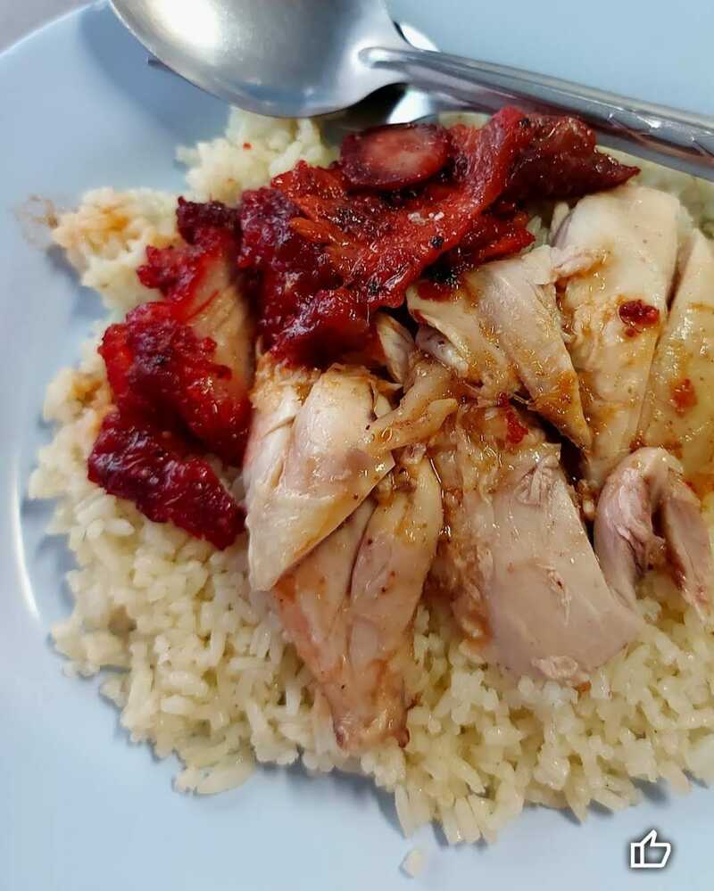 รวมร้านข้าวมันไก่ ภูเก็ต ข้าวหอม ไก่นุ่ม น้ำจิ้มเด็ด ร้านอร่อยที่ห้ามพลาด!