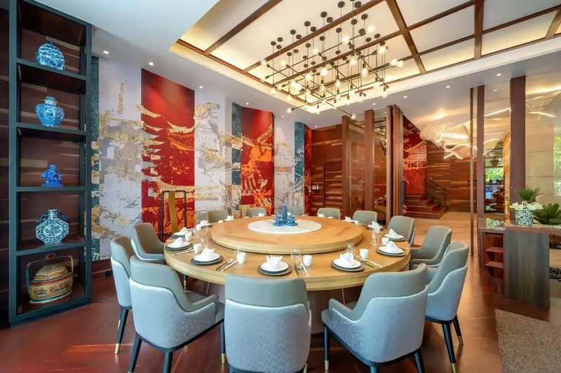 mercure bangkok surawong โรงแรมดีไซน์โมเดิร์น บนถนนสุรวงศ์ ใกล้แหล่งแฮงค์เอาท์