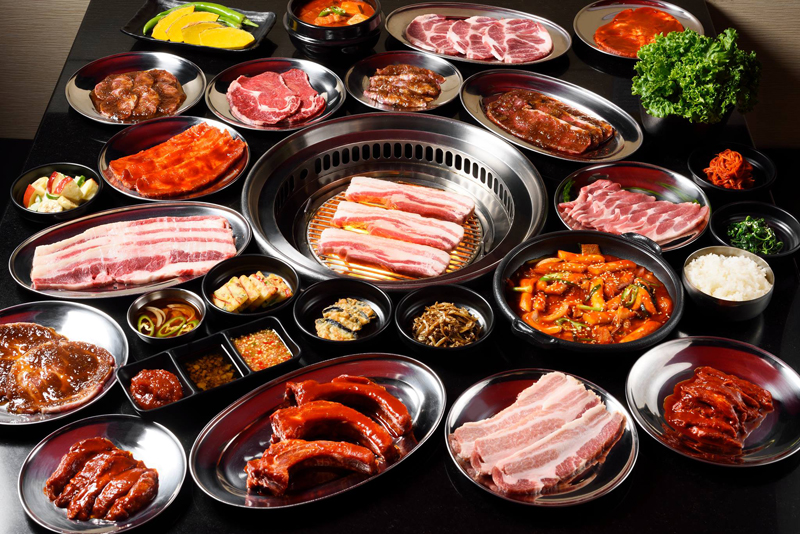 ร้านบุฟเฟ่ต์ปิ้งย่าง อิ่มอร่อยโดนใจ จัดเต็มกินได้ไม่อั้น