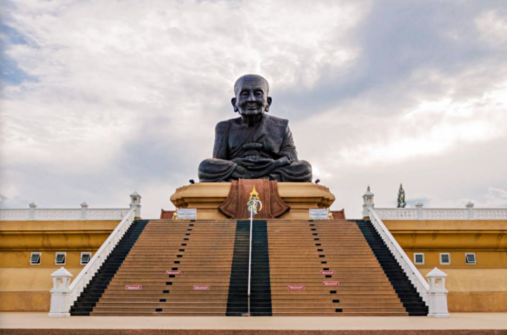 seen space, จุดชมวิวเขาแดง, ตลาดโต้รุ่งหัวหิน, ถ้ำพระยานคร, ที่เที่ยวประจวบ, ที่เที่ยวประจวบ 2020, ที่เที่ยวประจวบ 2021, ที่เที่ยวประจวบ 2563, ที่เที่ยวประจวบ 2564, ที่เที่ยวประจวบ 2565, ที่เที่ยวประจวบคีรีขันธ์ 2565, ประจวบคีรีขันธ์, ปราณบุรี, วนอุทยานปราณบุรี, วัดห้วยมงคล, ศูนย์ศึกษาธรรมชาติบึงบัว, สถานีรถไฟหัวหิน, หัวหิน, หาดปราณบุรี, หาดหัวหิน, หาดเขากะโหลก, อุทยานราชภักดิ์, อุทยานแห่งชาติเขาสามร้อยยอด, เกาะทะลุ, เขาหินเหล็กไฟ, เที่ยวประจวบ, top 10+ ที่เที่ยว ประจวบคีรีขันธ์ เที่ยวทะเล ชมถ้ำ เดินเล่นบึงบัว