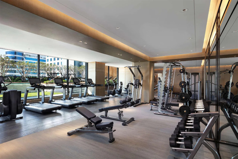 carlton hotel bangkok sukhumvit โรงแรมหรู 5 ดาว ใจกลางย่านสุขุมวิท
