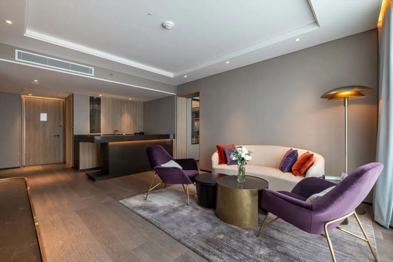 carlton hotel bangkok sukhumvit โรงแรมหรู 5 ดาว ใจกลางย่านสุขุมวิท