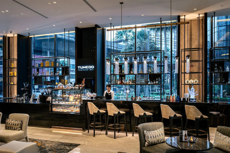 carlton hotel bangkok sukhumvit โรงแรมหรู 5 ดาว ใจกลางย่านสุขุมวิท