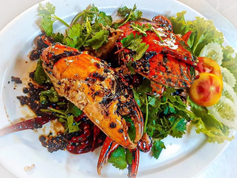 top 12+ ร้านอาหารชลบุรี 2024 ร้านเด็ดเลื่องชื่อ อาหารอร่อย นักชิมต้องไม่พลาด