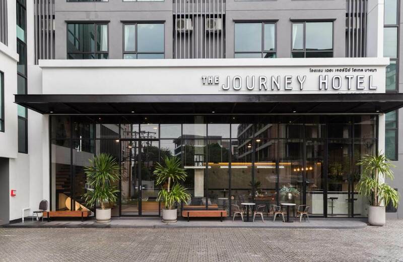 1. โรงแรม เดอะ เจอร์นีย์ โฮเตล บางนา, 2. โรงแรมฮ็อป อินน์ กรุงเทพฯ บางนา, 3. ORION Hotel &amp; Residence, 4. โรงแรมบีทู บางนา พรีเมียร์, 5. Lily Hotel Bangkok, 6. Hotel Z zpaze, 7. Brighton Hotel Bangkok, 8. Cubic Bang Na Hotel, 9. โรงแรมโนโวเทล กรุงเทพ บางนา, 10. Bang Na Pride Hotel and Residence, Top 10+ โรงแรมย่านบางนา ราคาถูกมาก เริ่มต้นหลักร้อย!