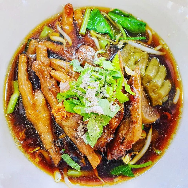 ก๋วยเตี๋ยวไก่มะระ : 13 ร้านก๋วยเตี่ยวไก่มะระ แต่ละร้านบอกเลยว่าเด็ด!