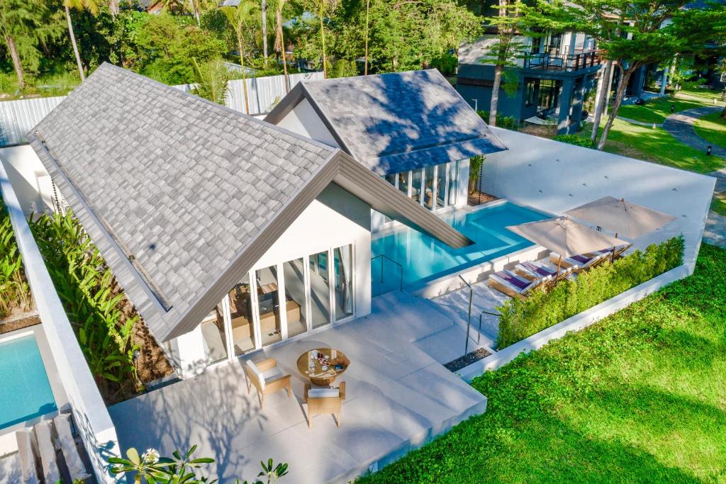coco lanta resort, crown lanta resort & spa, lanta casa blanca, lanta miami resort, layana resort & spa, pimalai resort & spa, srilanta resort and spa, the houben hotel, twin lotus resort and spa, กระบี่, คราวน์ ลันตา รีสอร์ท แอนด์ สปา, คอกวาง บีช รีสอร์ท, ทวินโลตัส รีสอร์ท แอนด์ สปา, ที่พักลันตา, ที่พักลันตา 2024, ที่พักลันตา 2567, ที่พักเกาะลันตา, ที่พักเกาะลันตา 2024, ที่พักเกาะลันตา 2567, ที่พักเกาะลันตา ติดทะเล 2024, ที่พักเกาะลันตา แนะนำ, ที่พักเกาะลันตาใหญ่, ที่พักเกาะลันตาใหญ่ ติดทะเล, พิมาลัย รีสอร์ท แอนด์ สปา, ลันตา คาซ่า บลังกา, ลันตา ไมอามี รีสอร์ท, ลายานา รีสอร์ท แอนด์ สปา, ศรีลันตา รีสอร์ท แอนด์ สปา, หาดคลองจาก, หาดคลองนิน, หาดคลองโขง, หาดคอกวาง, หาดบากันเตียง, หาดพระแอะ, เกาะลันตา, เกาะลันตาใหญ่, โคโค ลันตา รีสอร์ท, โรงแรมเดอะ ฮาวเบน, top 15+ ที่พัก เกาะลันตา [กรกฎาคม 2024] ติดทะเล น้ำใส วิวสวย จังหวัดกระบี่