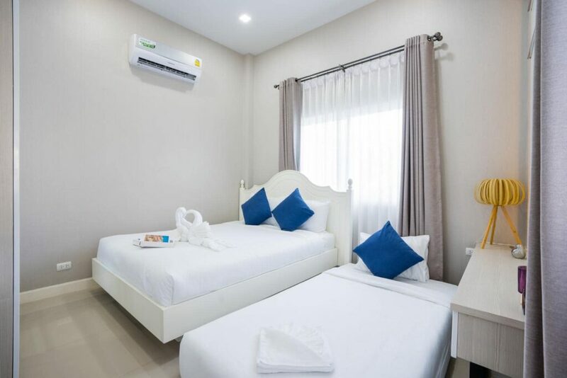 umbrella poolvilla pattaya มีความกว้างขวาง พักได้ 8 คน