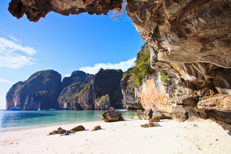 กระบี่, กระบี่ 2024, กระบี่ 2567, จังหวัดกระบี่, ถนนคนเดินกระบี่, ถ้ำพญานาค, ถ้ำพระนาง, ถ้ำไวกิ้ง, ทะเลอันดามัน, ทะเลแหวก กระบี่, ทะเลแหวก อ่าวนาง, ท่าปอมคลองสองน้ํา, ที่เที่ยวกระบี่, ที่เที่ยวกระบี่ 2567, ที่เที่ยวลับ กระบี่, น้ำตกร้อนคลองท่อม, พีพี, วัดคลองท่อม, วัดถ้ำเสือ, วัดถ้ำเสือ กระบี่, สระมรกต, หมู่เกาะพีพี, หมู่เกาะห้า, หมู่เกาะเหลาบิเละ, หาดต้นไทร, หาดพระนาง, หาดอ่าวนาง, หาดไร่เลย์, อ่าวมาหยา, เกาะทับ, เกาะปอดะ, เกาะพีพี, เกาะพีพีดอน, เกาะพีพีเล, เกาะรอก, เกาะลันตา, เกาะลันตาน้อย, เกาะลันตาใหญ่, เกาะหม้อ, เกาะห้อง, เกาะไก่, เกาะไม้ไผ่, เขาขนาบน้ำ, เขาผาค้อม, เที่ยวกระบี่, เที่ยวกระบี่ 2024, เที่ยวกระบี่ 2567, ไร่เลย์, top 20+ ที่เที่ยวกระบี่ [กรกฎาคม 2024] ความงดงามแห่งอันดามัน ตะลุยชมเกาะแห่งสรวงสวรรค์