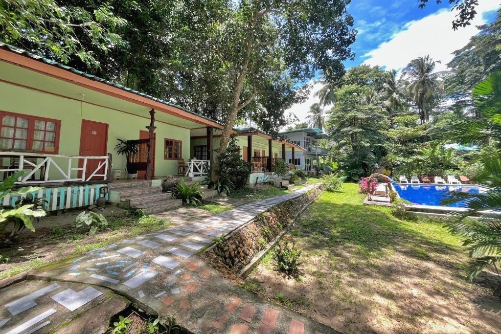 koh mook de tara beach resort, koh mook pawapi beach resort, koh mook riviera beach resort, koh mook sivalai beach resort, mook lamai resort and spa, nature hill kohmook, ตรัง, ที่พักเกาะมุก, ที่พักเกาะมุก 2022, ที่พักเกาะมุก 2023, ที่พักเกาะมุก 2565, ที่พักเกาะมุก 2566, ที่พักเกาะมุก ตรัง, ที่พักเกาะมุก ติดทะเล, ที่พักเกาะมุก ติดหาด, มุกละมัย รีสอร์ต แอนด์ สปา, เกาะมุก, เกาะมุก ปาวาปี บีช รีสอร์ต, เกาะมุก ริวิร่า บีช รีสอร์ท, เกาะมุก สิวาลัยบีช รีสอร์ท, เกาะมุกด์ เดอ ธารา บีช รีสอร์ต, เนเจอร์ ฮิลล์ เกาะมุก, top 10+ ที่พัก เกาะมุก จังหวัดตรัง อัปเดต 2024 สัมผัสความสวยงามของท้องทะเลอันดามัน