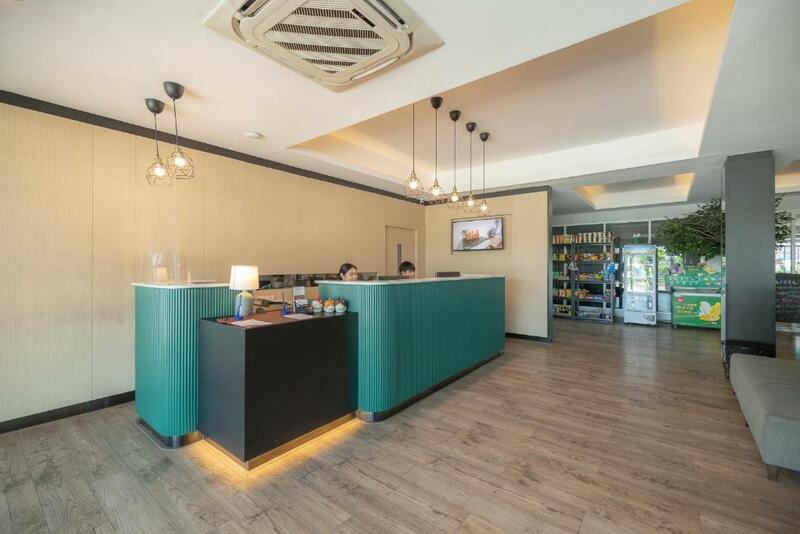 ที่พัก ใกล้สนามบินสุวรรณภูมิ, ที่พัก ใกล้สุวรรณภูมิ, ที่พักลาดกระบัง, ที่พักสุวรรณภูมิ, ที่พักสุวรรณภูมิ 2024, ที่พักสุวรรณภูมิ 2567, ที่พักใกล้สนามบินสุวรรณภูมิ มีรถรับส่งฟรี, ที่พักใกล้สุวรรณภูมิ, ที่พักใกล้สุวรรณภูมิ 2024, ที่พักใกล้สุวรรณภูมิ 2567, ที่พักใกล้สุวรรณภูมิ มีรถรับส่ง, ลาดกระบัง, สนามบินสุวรรณภูมิ, โรงแรม ลาดกระบัง, โรงแรม แถวสุวรรณภูมิ, โรงแรม ใกล้สนามบิน, โรงแรม ใกล้สนามบินสุวรรณภูมิ, โรงแรม ใกล้สุวรรณภูมิ, โรงแรมสนามบินสุวรรณภูมิ, โรงแรมใกล้สนามบินสุวรรณภูมิ มีรถรับส่งฟรี, โรงแรมใกล้สุวรรณภูมิ 2567, top 15+ โรงแรม ใกล้สนามบินสุวรรณภูมิ [กรกฎาคม 2024] เดินทางสะดวก มีบริการรับ-ส่ง สนามบิน