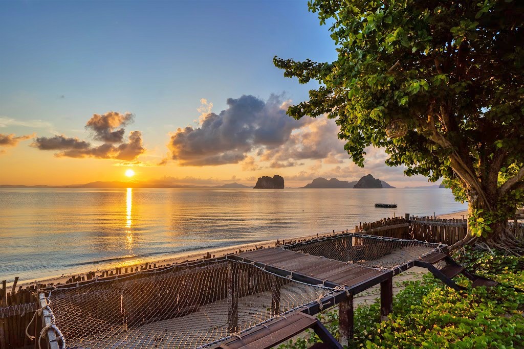 koh hai fantasy resort and spa, koh ngai cliff beach resort, koh ngai kaimuk thong resort, koh ngai paradise beach resort, koh ngai resort, koh ngai thanya resort, thapwarin resort, ทับวารินทร์ รีสอร์ท, ที่พักเกาะไหง, ที่พักเกาะไหง 2024, ที่พักเกาะไหง 2567, ที่พักเกาะไหง ติดทะเล, ที่พักเกาะไหง ติดทะเล 2024, ที่พักเกาะไหง ติดทะเล 2567, เกาะไหง, เกาะไหง คลิฟ บีช รีสอร์ท, เกาะไหง ธัญญา รีสอร์ท, เกาะไหง พาราไดซ์ บีช รีสอร์ท, เกาะไหง รีสอร์ท, เกาะไหง แฟนตาซี รีสอร์ท แอนด์ สปา, เกาะไหง ไข่มุกทอง รีสอร์ท, top 9+ ที่พักเกาะไหง [กรกฎาคม 2024] หนีความวุ่นวาย เอนกายสัมผัสธรรมชาติ ท่ามกลางความเงียบสงบ