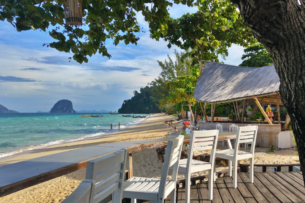 koh hai fantasy resort and spa, koh ngai cliff beach resort, koh ngai kaimuk thong resort, koh ngai paradise beach resort, koh ngai resort, koh ngai thanya resort, thapwarin resort, ทับวารินทร์ รีสอร์ท, ที่พักเกาะไหง, ที่พักเกาะไหง 2024, ที่พักเกาะไหง 2567, ที่พักเกาะไหง ติดทะเล, ที่พักเกาะไหง ติดทะเล 2024, ที่พักเกาะไหง ติดทะเล 2567, เกาะไหง, เกาะไหง คลิฟ บีช รีสอร์ท, เกาะไหง ธัญญา รีสอร์ท, เกาะไหง พาราไดซ์ บีช รีสอร์ท, เกาะไหง รีสอร์ท, เกาะไหง แฟนตาซี รีสอร์ท แอนด์ สปา, เกาะไหง ไข่มุกทอง รีสอร์ท, top 9+ ที่พักเกาะไหง [กรกฎาคม 2024] หนีความวุ่นวาย เอนกายสัมผัสธรรมชาติ ท่ามกลางความเงียบสงบ
