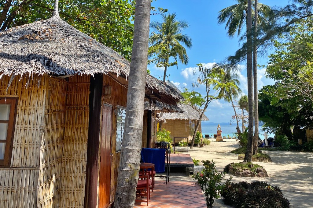 koh hai fantasy resort and spa, koh ngai cliff beach resort, koh ngai kaimuk thong resort, koh ngai paradise beach resort, koh ngai resort, koh ngai thanya resort, thapwarin resort, ทับวารินทร์ รีสอร์ท, ที่พักเกาะไหง, ที่พักเกาะไหง 2024, ที่พักเกาะไหง 2567, ที่พักเกาะไหง ติดทะเล, ที่พักเกาะไหง ติดทะเล 2024, ที่พักเกาะไหง ติดทะเล 2567, เกาะไหง, เกาะไหง คลิฟ บีช รีสอร์ท, เกาะไหง ธัญญา รีสอร์ท, เกาะไหง พาราไดซ์ บีช รีสอร์ท, เกาะไหง รีสอร์ท, เกาะไหง แฟนตาซี รีสอร์ท แอนด์ สปา, เกาะไหง ไข่มุกทอง รีสอร์ท, top 9+ ที่พักเกาะไหง [กรกฎาคม 2024] หนีความวุ่นวาย เอนกายสัมผัสธรรมชาติ ท่ามกลางความเงียบสงบ