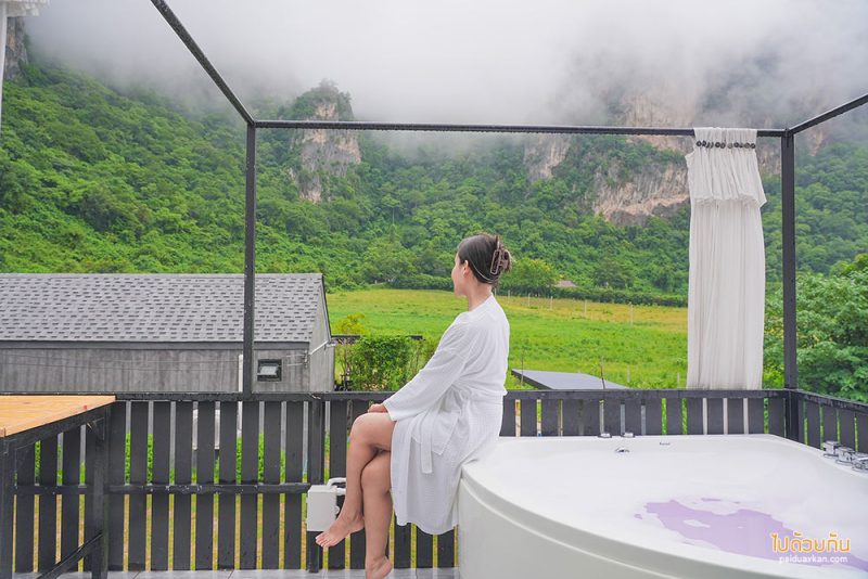 ที่พักอุทัยธานี, at the moment, เที่ยวอุทัยธานี, หุบป่าตาด, at the mountain ที่พักหุบป่าตาด สไตล์มินิมอล วิวภูเขา