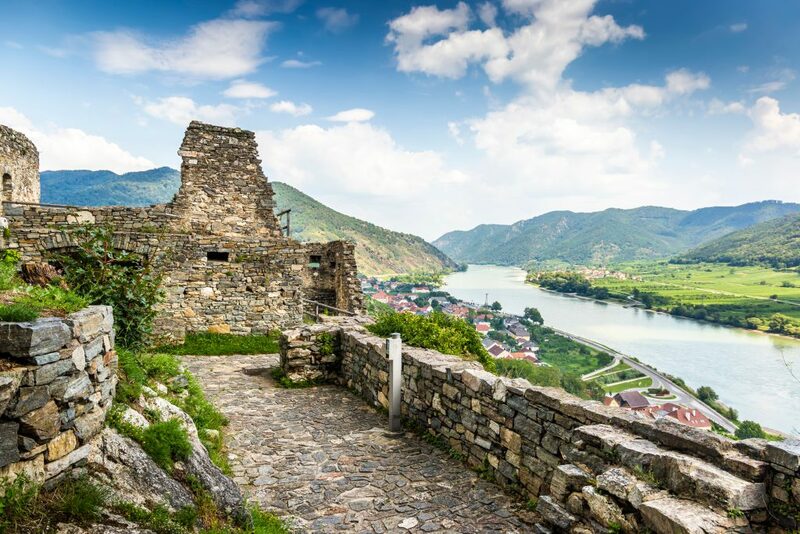capital of alps, danube, eisriesenwelt ice cave, evangelische pfarrkirche hallstatt, graz, grossglockner, grossglockner high alpine road, hallstatt, hohe tauern national park, innsbruck, klagenfurt, krimml falls, kunsthaus, lindworm fountain, mirabell palace, murinsel, salzach, salzburg, schloss ambras, swarovski crystal worlds, the sound of music, unesco, vienna, wachau valley, white lake, wolfgang amadeus mozart, world of the ice giants, กราซ, ซาลซ์บูร์ก, ถ้ำน้ำแข็ง, ถ้ำน้ำแข็งที่ใหญ่ที่สุดในโลก, ถิ่นกำเนิดของโมซาร์ท, ที่เที่ยวออสเตรีย, ประเทศออสเตรีย, ปราสาทอัมบราส, พระราชวังมิราเบล, พระราชวังฮอฟบวร์ก, พระราชวังเชินบรุนน์, มนต์รักเพลงสวรรค์, มหาวิหารเซนต์สตีเฟน, มูรินเซล, ลานน้ำพุมังกรลินท์วูร์ม, วาเคา วัลเล่ย์, องค์กรยูเนสโก, ออสเตรีย, ออสเตรีย 2024, ออสเตรีย2023, ออสเตรีย2566, อินส์บรูค, อุทยานแห่งชาติ, ฮัลล์สตัทท์, เที่ยวออสเตรีย, เที่ยวออสเตรีย 2567, เทือกเขาแอลป์, เมืองคลาเกนฟูร์ท, เมืองที่น่าอยู่ที่สุดในโลก, เมืองมหาวิทยาลัยของออสเตรีย, เวียนนา, แม่น้ำดานูบ, แม่น้ำเมอร์เลย, แหล่งมรดกโลก, โมซาร์ท, ไส้กรอกเวียนนา, top 10+ ที่เที่ยวออสเตรีย [กรกฎาคม 2024] วิวธรรมชาติระดับมรดกโลก บรรยากาศโรแมนติก