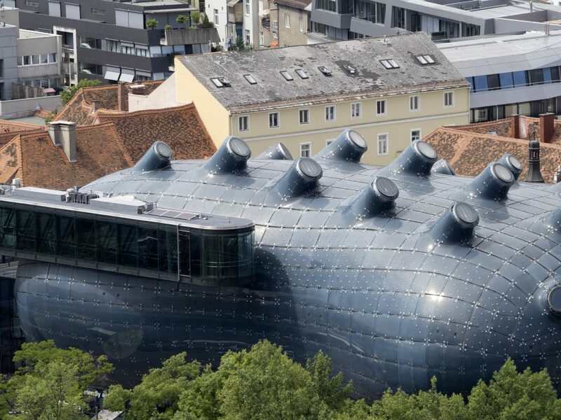 capital of alps, danube, eisriesenwelt ice cave, evangelische pfarrkirche hallstatt, graz, grossglockner, grossglockner high alpine road, hallstatt, hohe tauern national park, innsbruck, klagenfurt, krimml falls, kunsthaus, lindworm fountain, mirabell palace, murinsel, salzach, salzburg, schloss ambras, swarovski crystal worlds, the sound of music, unesco, vienna, wachau valley, white lake, wolfgang amadeus mozart, world of the ice giants, กราซ, ซาลซ์บูร์ก, ถ้ำน้ำแข็ง, ถ้ำน้ำแข็งที่ใหญ่ที่สุดในโลก, ถิ่นกำเนิดของโมซาร์ท, ที่เที่ยวออสเตรีย, ประเทศออสเตรีย, ปราสาทอัมบราส, พระราชวังมิราเบล, พระราชวังฮอฟบวร์ก, พระราชวังเชินบรุนน์, มนต์รักเพลงสวรรค์, มหาวิหารเซนต์สตีเฟน, มูรินเซล, ลานน้ำพุมังกรลินท์วูร์ม, วาเคา วัลเล่ย์, องค์กรยูเนสโก, ออสเตรีย, ออสเตรีย 2024, ออสเตรีย2023, ออสเตรีย2566, อินส์บรูค, อุทยานแห่งชาติ, ฮัลล์สตัทท์, เที่ยวออสเตรีย, เที่ยวออสเตรีย 2567, เทือกเขาแอลป์, เมืองคลาเกนฟูร์ท, เมืองที่น่าอยู่ที่สุดในโลก, เมืองมหาวิทยาลัยของออสเตรีย, เวียนนา, แม่น้ำดานูบ, แม่น้ำเมอร์เลย, แหล่งมรดกโลก, โมซาร์ท, ไส้กรอกเวียนนา, top 10+ ที่เที่ยวออสเตรีย [กรกฎาคม 2024] วิวธรรมชาติระดับมรดกโลก บรรยากาศโรแมนติก