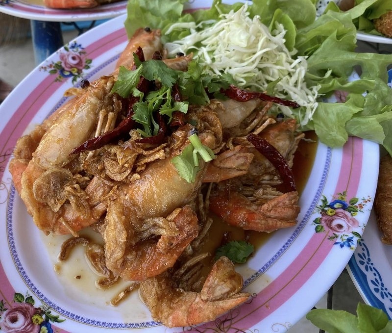 top 15+ ร้านอาหารสุพรรณบุรี 2567 ร้านอาหารริมน้ำ อาหารขึ้นชื่อ บรรยากาศดี ราคาถูก