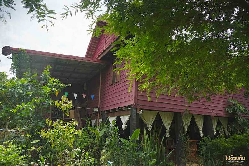ลำลำ ลับแล ลิ้มรสอาหารพื้นเมืองรสจัดจ้าน ในบ้านไม้โบราณ 100 ปี