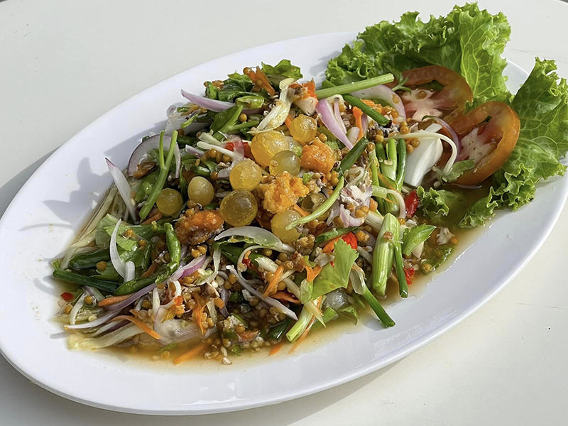 ชะอำ, top 9+ ร้านอาหารทะเลชะอำ 2567 อาหารทะเลสดๆ น้ำจิ้มรสเด็ด