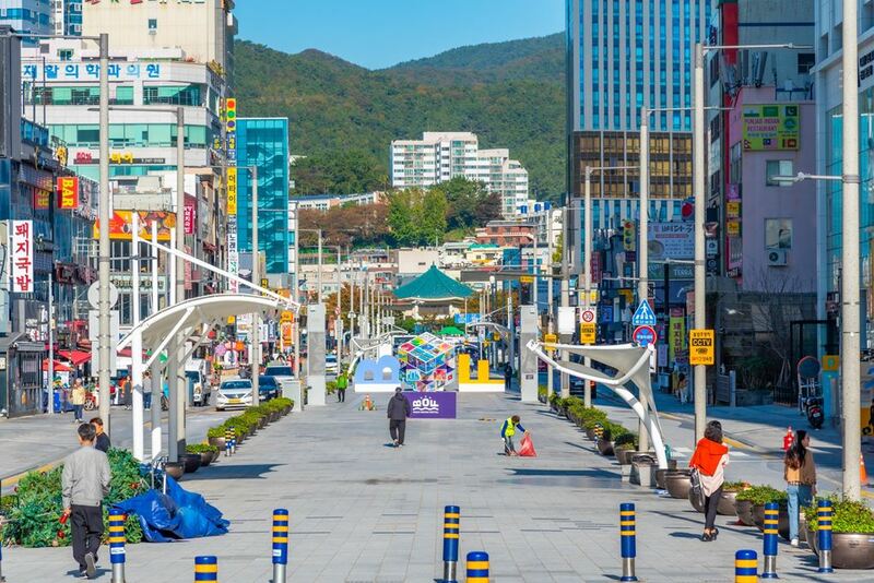 168 stairs, biff square, blue line park, busan international film festival, cheongsapo, gamcheon culture village, haedong yonggungsa, haeundae beach, little prince, nampodong shopping street, ocean breeze, sky capsule haeundae blue line park, songdo beach, songdo sky park, songdo sky walk, the bay 101, yacht club, คาเฟ่รถไฟแคปซูล, ชายหาดซงโด, ชายหาดแฮอุนแด, ตลาดนัมโพดง, ถ่ายรูปกับเจ้าชายน้อย, ทะเลปูซาน, ปูซาน 2024, ปูซาน 2567, ปูซานเกาลี 2567, ปูซานเกาหลี 2024, ปูซานเที่ยวไหนดี, พระสังกัจจายน์สีทอง, มุมลับ the bay 101, รถไฟปูซาน, รถไฟแคปซูล, วัดแฮดง ยงกุงซา, สตีทฟู๊ดเกาหลี, หมู่บ้านคัมชอน, อาหารเกาหลี, เที่ยวปูซาน, เที่ยวเกาหลี, เที่ยวเกาหลี 2024, เที่ยวเกาหลี 2567, แพนเค้กเกาหลี, โรงแรมในหมู่บ้านคัมชอน, โฮต็อก, top 10+ ที่เที่ยวปูซาน เกาหลีใต้ วิวปัง ถ่ายรูปสวย