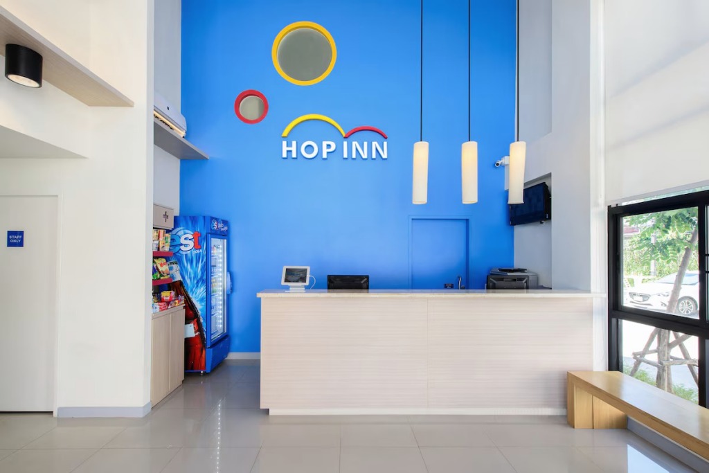 fortune d hotel phitsanulok, holatel phitsanulok, morage hotel phitsanulok, the 8 factory cafe & hostel phitsanulok, the bed hotel phitsanulok, topland hotel, wang kaeo hotel, yodia heritage hotel, ที่พักพิษณุโลก, ที่พักพิษณุโลก 2024, ที่พักพิษณุโลก 2567, ที่พักพิษณุโลก ตัวเมือง, ที่พักพิษณุโลก ใกล้วัดใหญ่, ที่พักพิษณุโลก ในตัวเมือง, ที่พักพิษณุโลก ในเมือง, ที่พักเมืองพิษณุโลก, พิษณุโลก, เดอะ 8 แฟคตอรี โฮสเทล, โรงแรม โฮลาเทล, โรงแรมท็อปแลนด์, โรงแรมฟอร์จูน ดี พิษณุโลก, โรงแรมวังแก้ว, โรงแรมฮ็อป อินน์ พิษณุโลก ถนนมิตรภาพ, โรงแรมเดอะเบด พิษณุโลก, โรงแรมเอวา, โรงแรมเอวา พิษณุโลก, โรงแรมโมราจ พิษณุโลก, โรงแรมโยเดีย เฮอริเทจ, โฮลาเทล, top 15+ ที่พักพิษณุโลก ในตัวเมือง 2024 โลเคชั่นดี เดินทางสะดวก ไม่ไกลจากวัดใหญ่