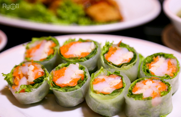top 6+ ร้าน แหนมเนือง และ เฝอ หม้อไฟ บุฟเฟ่ต์ เมนูสุขภาพสไตล์เวียดนาม
