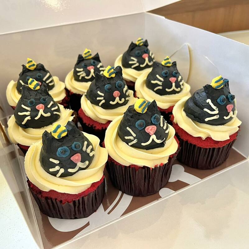 top 6+ ร้านเค้กเรดเวลเวท (red velvet) เค้กเนื้อสีเเดงกำมะหยี่ชิ้นหนาเนื้อนุ่มของคนรักเค้กต้องไม่พลาด