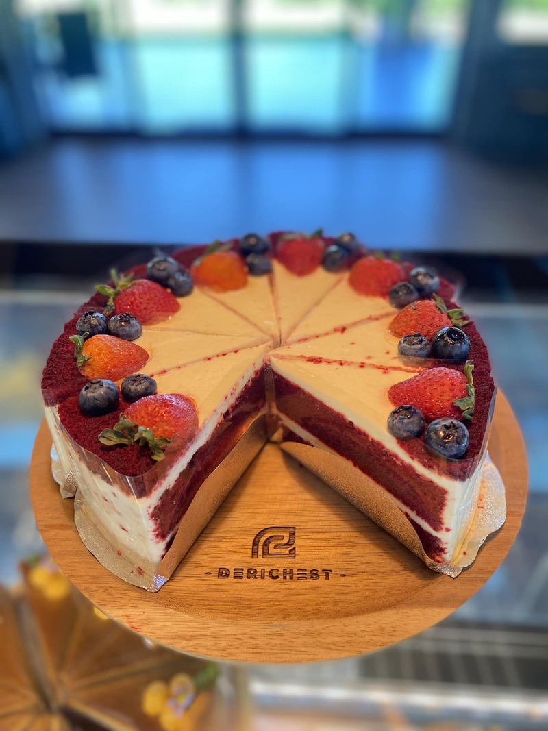 top 6+ ร้านเค้กเรดเวลเวท (red velvet) เค้กเนื้อสีเเดงกำมะหยี่ชิ้นหนาเนื้อนุ่มของคนรักเค้กต้องไม่พลาด