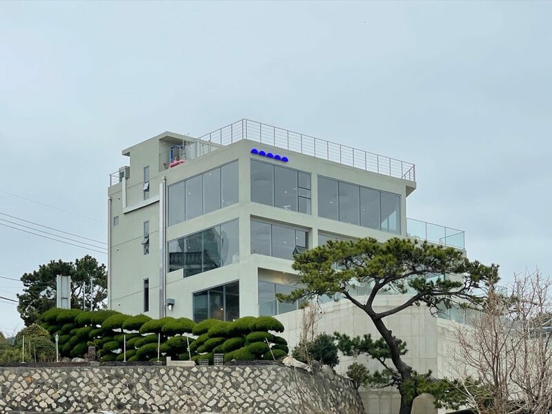 168 stairs, biff square, blue line park, busan international film festival, cheongsapo, gamcheon culture village, haedong yonggungsa, haeundae beach, little prince, nampodong shopping street, ocean breeze, sky capsule haeundae blue line park, songdo beach, songdo sky park, songdo sky walk, the bay 101, yacht club, คาเฟ่รถไฟแคปซูล, ชายหาดซงโด, ชายหาดแฮอุนแด, ตลาดนัมโพดง, ถ่ายรูปกับเจ้าชายน้อย, ทะเลปูซาน, ปูซาน 2024, ปูซาน 2567, ปูซานเกาลี 2567, ปูซานเกาหลี 2024, ปูซานเที่ยวไหนดี, พระสังกัจจายน์สีทอง, มุมลับ the bay 101, รถไฟปูซาน, รถไฟแคปซูล, วัดแฮดง ยงกุงซา, สตีทฟู๊ดเกาหลี, หมู่บ้านคัมชอน, อาหารเกาหลี, เที่ยวปูซาน, เที่ยวเกาหลี, เที่ยวเกาหลี 2024, เที่ยวเกาหลี 2567, แพนเค้กเกาหลี, โรงแรมในหมู่บ้านคัมชอน, โฮต็อก, top 10+ ที่เที่ยวปูซาน [สิงหาคม 2024] เกาหลีใต้ วิวปัง ถ่ายรูปสวย