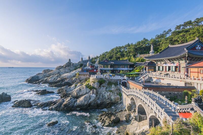 168 stairs, biff square, blue line park, busan international film festival, cheongsapo, gamcheon culture village, haedong yonggungsa, haeundae beach, little prince, nampodong shopping street, ocean breeze, sky capsule haeundae blue line park, songdo beach, songdo sky park, songdo sky walk, the bay 101, yacht club, คาเฟ่รถไฟแคปซูล, ชายหาดซงโด, ชายหาดแฮอุนแด, ตลาดนัมโพดง, ถ่ายรูปกับเจ้าชายน้อย, ทะเลปูซาน, ปูซาน 2024, ปูซาน 2567, ปูซานเกาลี 2567, ปูซานเกาหลี 2024, ปูซานเที่ยวไหนดี, พระสังกัจจายน์สีทอง, มุมลับ the bay 101, รถไฟปูซาน, รถไฟแคปซูล, วัดแฮดง ยงกุงซา, สตีทฟู๊ดเกาหลี, หมู่บ้านคัมชอน, อาหารเกาหลี, เที่ยวปูซาน, เที่ยวเกาหลี, เที่ยวเกาหลี 2024, เที่ยวเกาหลี 2567, แพนเค้กเกาหลี, โรงแรมในหมู่บ้านคัมชอน, โฮต็อก, top 10+ ที่เที่ยวปูซาน [สิงหาคม 2024] เกาหลีใต้ วิวปัง ถ่ายรูปสวย