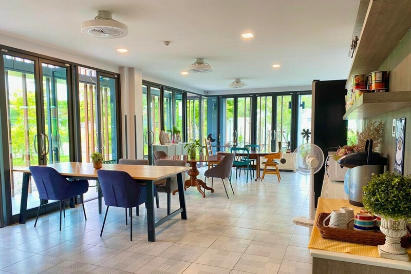 sunee view hotel, ฉะเชิงเทรา, ทรีเฮ้าส์ ฉะเชิงเทรา, ที่พักฉะเชิงเทรา, ที่พักฉะเชิงเทรา 2024, ที่พักฉะเชิงเทรา 2567, ที่พักฉะเชิงเทรา ในตัวเมือง, ที่พักแปดริ้ว, ที่พักแปดริ้ว 2024, ที่พักแปดริ้ว ในเมือง, สุณี วิวล์, อุ้ยแจม, เจเค ลิฟวิ่ง โฮเทล แอนด์ เซอร์วิส อพาร์ทเมนท์, เย็นจิต รีสอร์ท, เฮเว่น โฮเทล ฉะเชิงเทรา, แปดริ้ว, โรงแรมเดอะ บราวน์ เฮ้าส์, top 10+ ที่พักฉะเชิงเทรา ในตัวเมือง 2024 เที่ยวแปดริ้ว ไหว้หลวงพ่อโสธร สัมผัสวิถีชีวิตริมน้ำบางปะกง