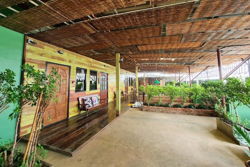 fortune d hotel phitsanulok, holatel phitsanulok, morage hotel phitsanulok, the 8 factory cafe & hostel phitsanulok, the bed hotel phitsanulok, topland hotel, wang kaeo hotel, yodia heritage hotel, ที่พักพิษณุโลก, ที่พักพิษณุโลก 2024, ที่พักพิษณุโลก 2567, ที่พักพิษณุโลก ตัวเมือง, ที่พักพิษณุโลก ใกล้วัดใหญ่, ที่พักพิษณุโลก ในตัวเมือง, ที่พักพิษณุโลก ในเมือง, ที่พักเมืองพิษณุโลก, พิษณุโลก, เดอะ 8 แฟคตอรี โฮสเทล, โรงแรม โฮลาเทล, โรงแรมท็อปแลนด์, โรงแรมฟอร์จูน ดี พิษณุโลก, โรงแรมวังแก้ว, โรงแรมฮ็อป อินน์ พิษณุโลก ถนนมิตรภาพ, โรงแรมเดอะเบด พิษณุโลก, โรงแรมเอวา, โรงแรมเอวา พิษณุโลก, โรงแรมโมราจ พิษณุโลก, โรงแรมโยเดีย เฮอริเทจ, โฮลาเทล, top 15+ ที่พักพิษณุโลก ในตัวเมือง 2024 โลเคชั่นดี เดินทางสะดวก ไม่ไกลจากวัดใหญ่