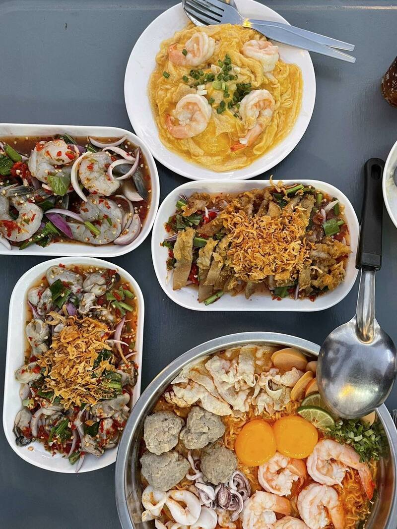 top 5+ ร้านมาม่าต้มยำหม้อไฟ แซ่บเด็ดเผ็ชชถึงทรวง!!